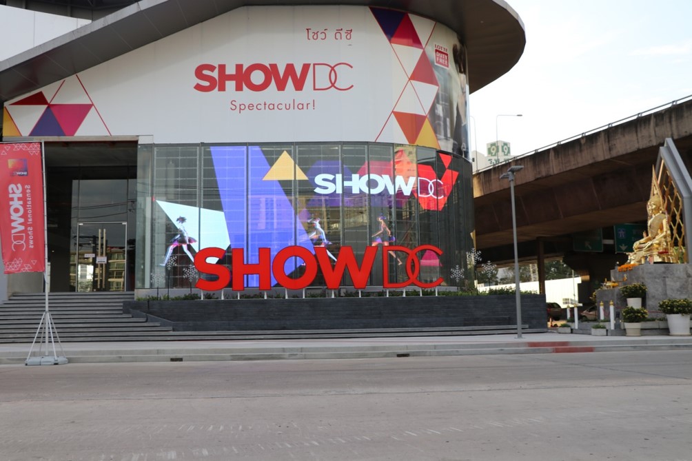 Media Facade & Transparent LED Display Media Facade & Transparent LED Display